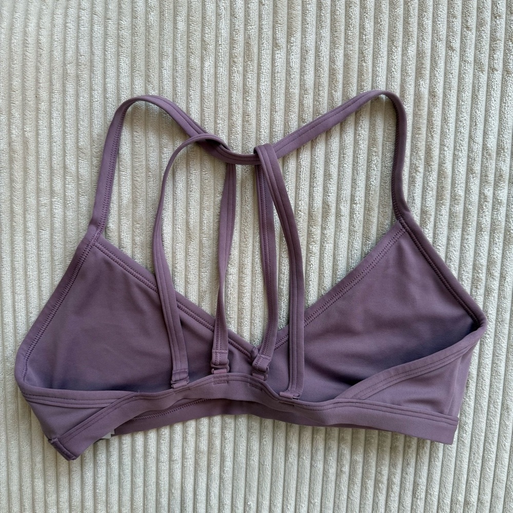 Gymshark Sports Bra - Picture 2 of 3